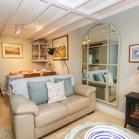 Villa The Blue House Malpas  Exterior foto